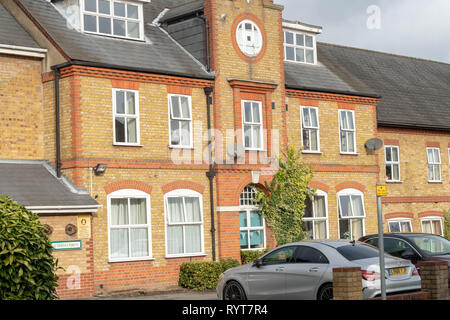 Brentwood Essex 15 mars 2019 Brookes House, une propriété de Larchwood, est un foyer de soins d'aide à la vie autonome avec environ trente habitants a annoncé qu'elle est de fermer en raison de devenir financièrement viables. Ian Davidson Crédit/Alamy Live News Banque D'Images