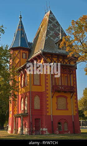 PALIC, Serbie, 13 octobre 2018 - Ancienne villa construite en style serbo-hongroise et symbolisent l'ancien château Banque D'Images