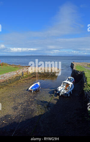 Corrie bateau de pêche petits bateaux Ile d'Arran Banque D'Images