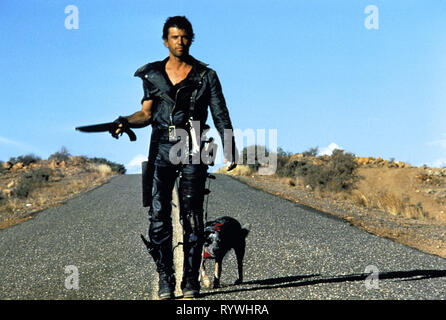 MEL GIBSON, MAD MAX 2 : THE ROAD WARRIOR, 1981 Banque D'Images