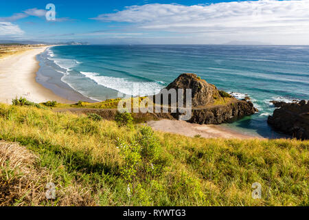 Vue sur la baie pittoresque de Arai Point Northland Beach New Zeland Banque D'Images