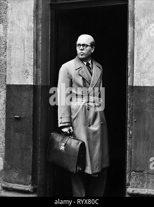 RICHARD ATTENBOROUGH, 10 RILLINGTON PLACE, 1971 Banque D'Images