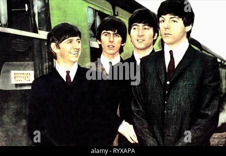 PAUL MCCARTNEY, George Harrison, Ringo Starr, JOHN LENNON, UNE DURE JOURNÉE DE NUIT, 1964 Banque D'Images