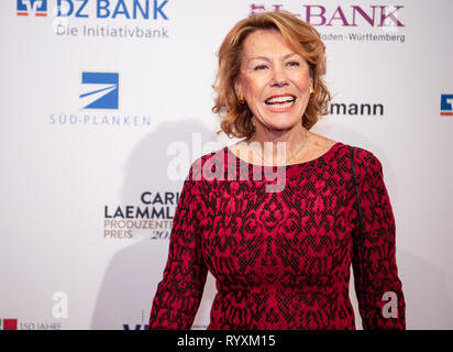 Laupheim, Allemagne. Mar 15, 2019. Gabi Dohm, actrice, est décerné le prix producteur Carl Laemmle. Laupheim est la maison de Carl Laemmle fondateur d'Hollywood. Pour son 150e anniversaire, le prix a été créé. Credit : Fabian Sommer/dpa/Alamy Live News Banque D'Images