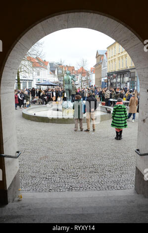 Sonderborg, Danemark - 15 mars 2019 : les écoliers en grève pour le climat à l'hôtel de ville de : Kim Christensen/Alamy Live News Banque D'Images