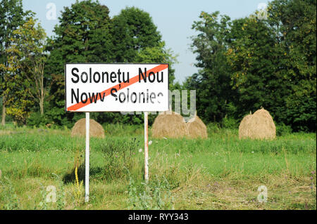 Village de la minorité polonaise Solonetu Nou (Sołoniec en polonais), Roumanie. 23 juillet 2009 © Wojciech Strozyk / Alamy Stock Photo Banque D'Images