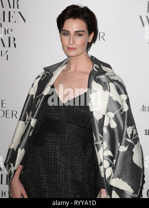 Nov 04, 2014 - Londres, Angleterre, Royaume-Uni - Harper's Bazaar les femmes de l'année 2014, l'Hôtel Claridge's Photo montre : Erin O'Connor Banque D'Images