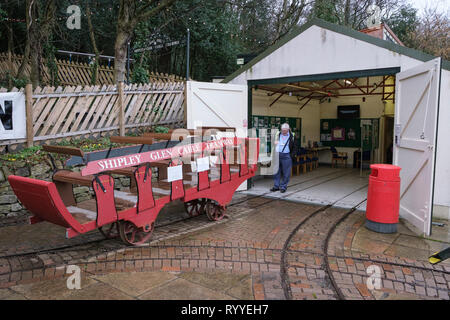 Glen Shipley, tramway Baildon, West Yorkshire, Angleterre Banque D'Images