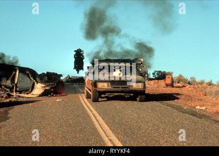 Scène ROAD, MAD MAX 2 : THE ROAD WARRIOR, 1981 Banque D'Images