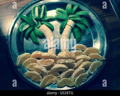 Dessert de fruits pour les enfants Banque D'Images