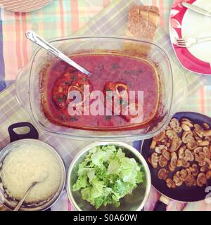 Osso Buco de veau repas sur le tableau Banque D'Images