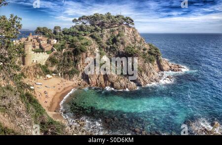 Plage de Tossa de Mar, Espagne Banque D'Images