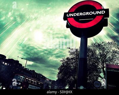 Underground sign, Hyde Park, City of Westminster, le centre de Londres, Angleterre, Royaume-Uni, Europe Banque D'Images