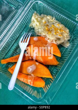 Thaïlande mango sticky rice dessert Banque D'Images
