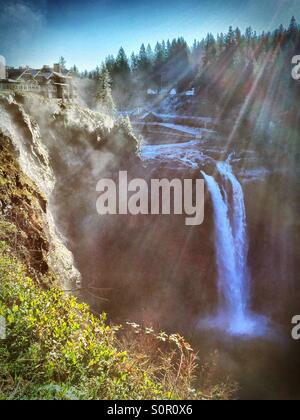 Snoqualmie Falls, Washington, USA en Décembre Banque D'Images