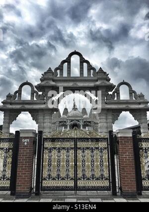 Temple BAPS Shri Swaminarayan Mandir London - temple Hindou dans le nord de Londres Banque D'Images