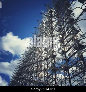 Duga soviétique radar en zone nucléaire de Tchernobyl d'aliénation, de l'Ukraine Banque D'Images