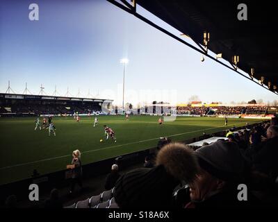 Une vue générale d'un match de football à Huish Park, home à Yeovil Town FC. Banque D'Images