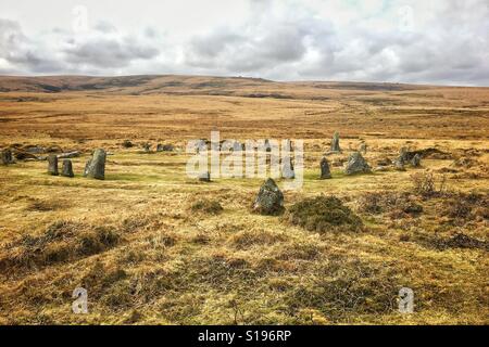 Scorhill le cercle de pierre de l'âge du Bronze, Dartmoor National Park, près de Gidleigh, Devon, UK. Banque D'Images