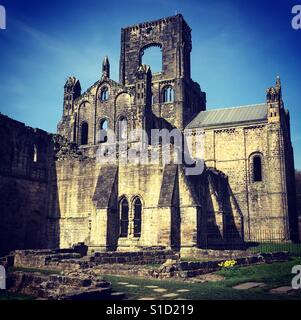 Kirkstall Abbey, Leeds, West Yorkshire, Angleterre. Banque D'Images