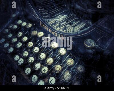 Vieil typewriter Banque D'Images