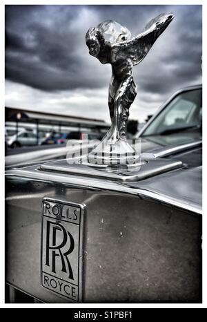 Rolls Royce Logo et l'esprit de l'Ecstasy. Banque D'Images