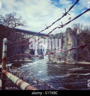 Paterson Great Falls National Historical Park par l'intermédiaire du fil Banque D'Images