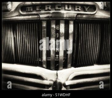 Grille automobile Mercury Era 1940 en noir et blanc. Banque D'Images