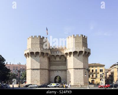 Les tours de Serrano ou Serranos 1392-1398 porte par Pedro Balaguer Banque D'Images