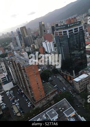 La région de Sabana Grande à Caracas. Banco Plaza Tower. Vicente Quintero Banque D'Images