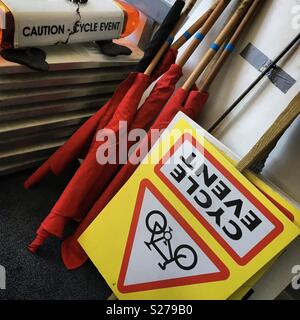 L'équipement de course à vélo, pour un vélo de course sur route organisée à Surrey. Banque D'Images