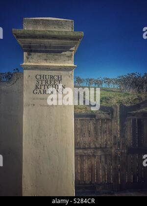 La rue de l'église des jardins familiaux et collectifs du parc, Tulbagh, Province de Western Cape, Afrique du Sud. Banque D'Images