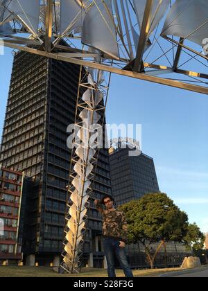 Marcos Kirschstein à Caracas, Venezuela, Plaza Venezuela. Banque D'Images