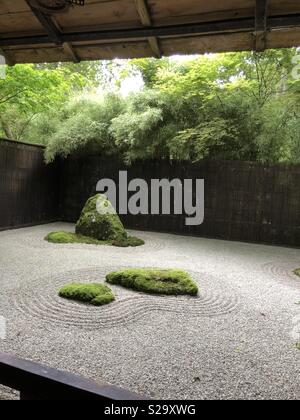 Jardin de Méditation au jardin Japonais à Cornwall Banque D'Images