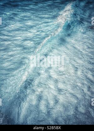 L'image de texture de l'eau dans la piscine à vagues Skytop sur le Grand Resort pont à la Galaxie Hotel et Casino, Macau Banque D'Images