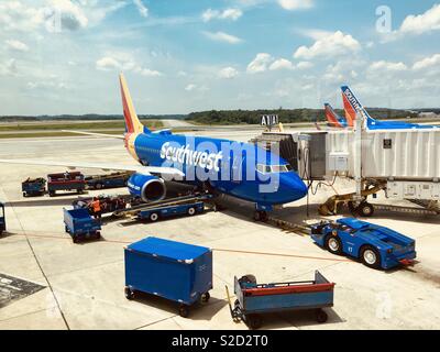 Southwest Airlines avion l'embarquement des passagers. Banque D'Images