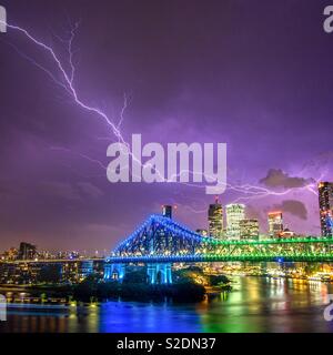Tempête de Brisbane, Wilson's Lookout, Queensland Australie Banque D'Images