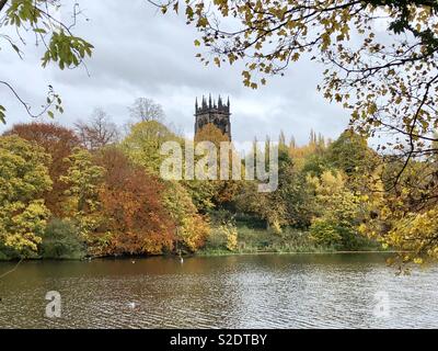 En automne Barrage Lymm Banque D'Images