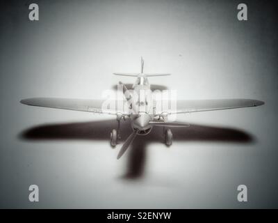 1/72 Airfix Curtiss Tomahawk IIB modèle réduit d'aéronef Banque D'Images