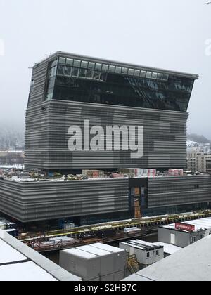 Nouveau Musée Edvard Munch en construction à Bjorvika salon d'Oslo, Norvège en hiver Banque D'Images