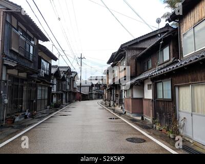 Rue locale d'un village de pêcheurs, la ville de Kyoto, l'iné Banque D'Images