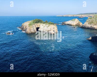 Paysage de la côte en Tapia de Casariego, Asturias - Espagne Banque D'Images