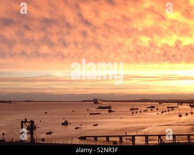 Aube sur Gravesend, Kent Banque D'Images