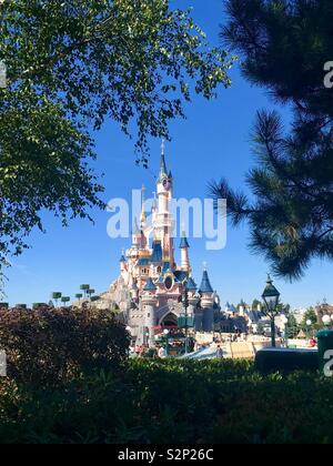 Château de La Belle au bois dormant Disneyland Paris Banque D'Images
