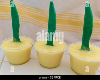 Les popsicles ananas ananas, ananas, pop pop Banque D'Images