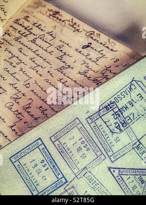 Passeport en main vintage US journal écrit de 1950 Banque D'Images