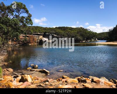 Wattamolla Beach, lagon. Royal National Park près de Sydney Banque D'Images