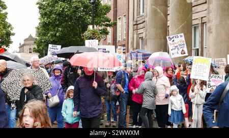 Macclesfield Market Place protester contre le coup d'arrêt de protestation à l'extérieur de Macclesfield Town Hall, 02 Septembre 2019 Banque D'Images