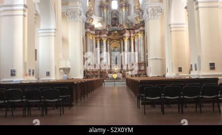 À l'intérieur de l'église Saint-Casimir à Vilnius, Lituanie Banque D'Images