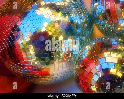 Close up d'argent cuir boules disco, USA Banque D'Images